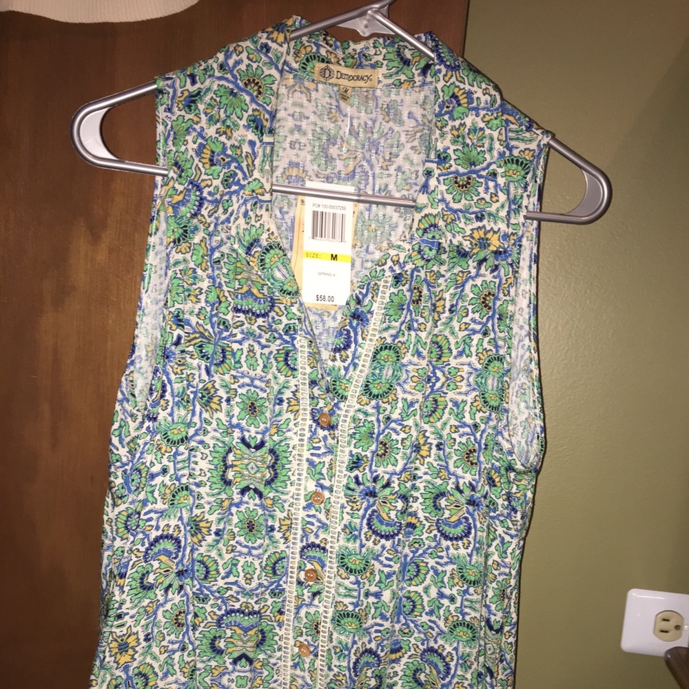 Women’s printed tank